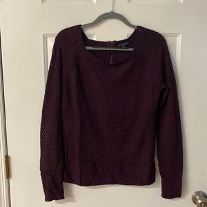 Maroon sweater